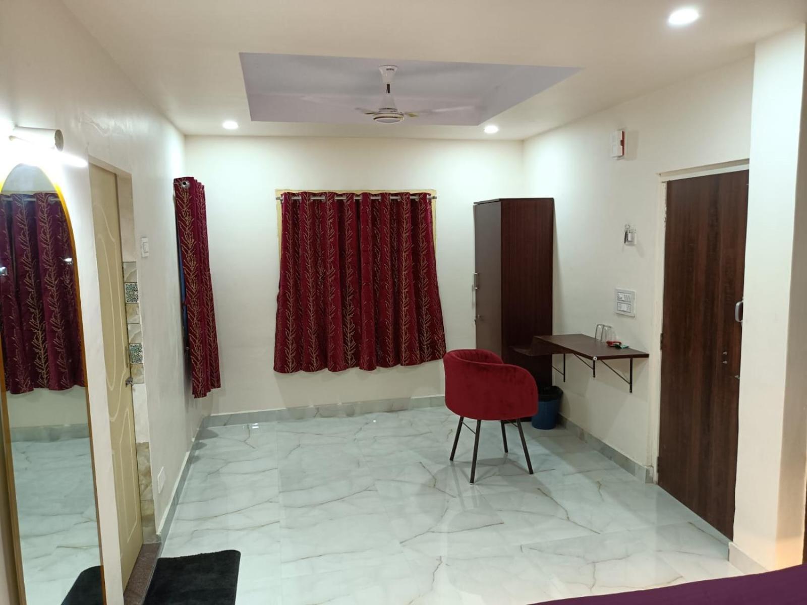 Hotel Hcb Brahmapur Ngoại thất bức ảnh