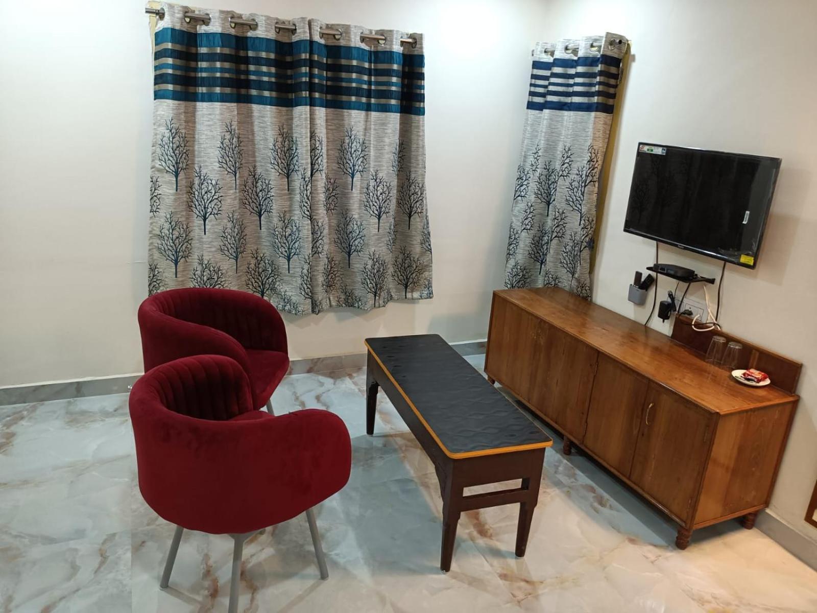 Hotel Hcb Brahmapur Ngoại thất bức ảnh